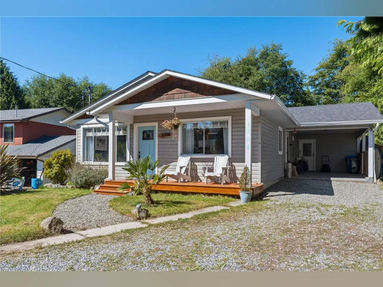 1704 Holly Crescent, Ucluelet, BC, V0R 3A0 - 34