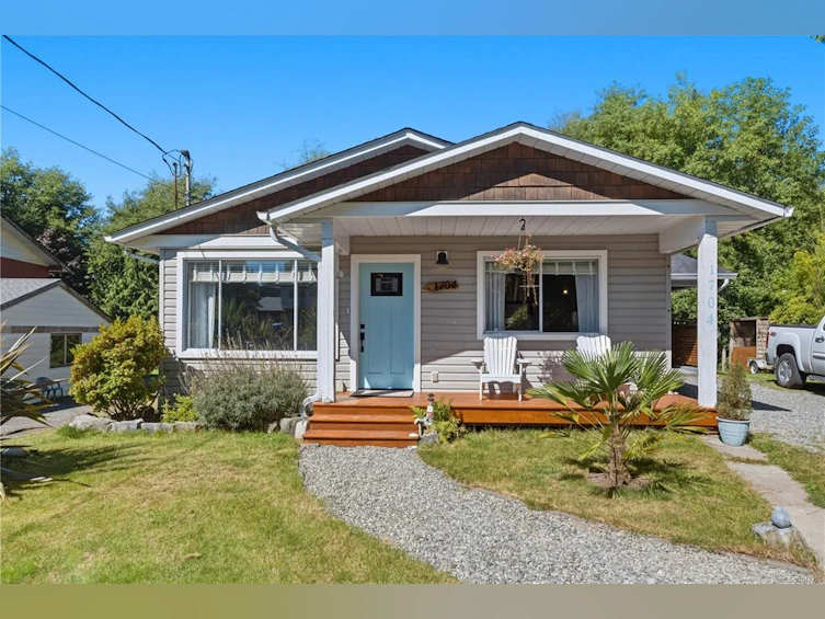 1704 Holly Crescent, Ucluelet, BC, V0R 3A0 - 33