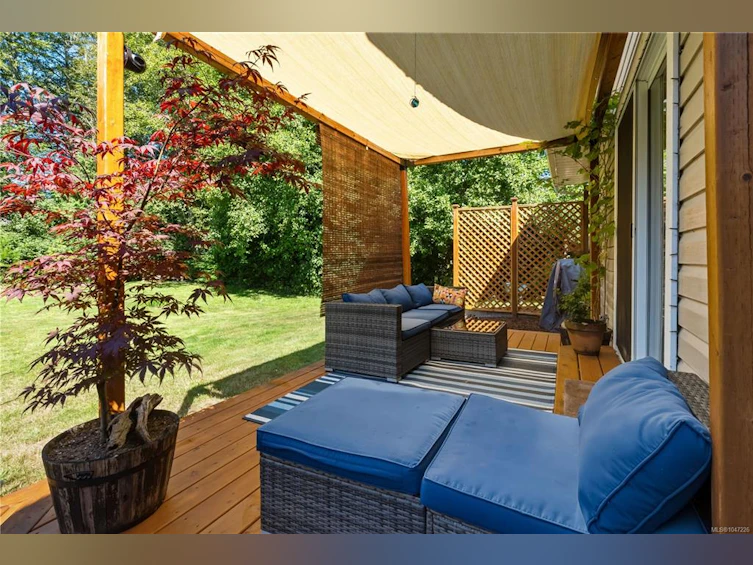 1704 Holly Crescent, Ucluelet, BC, V0R 3A0 - 29