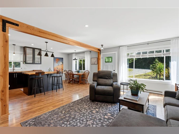 1704 Holly Crescent, Ucluelet, BC, V0R 3A0 - 22