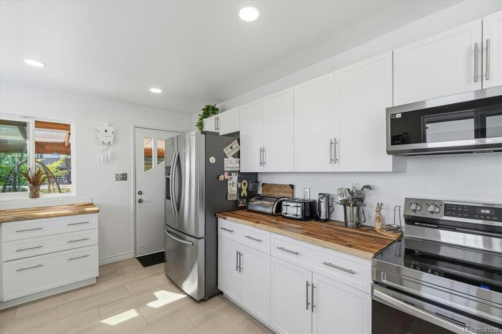 422 Battie Drive, Ladysmith, BC, V9G 1V4 - 7