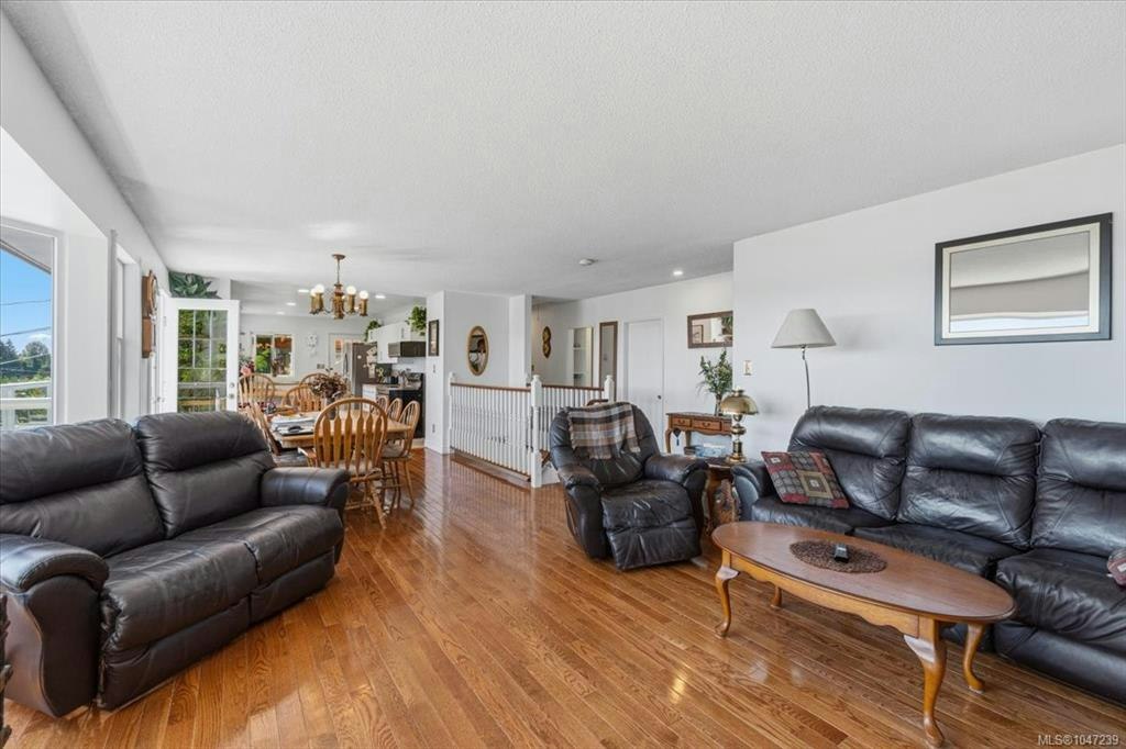 422 Battie Drive, Ladysmith, BC, V9G 1V4 - 22