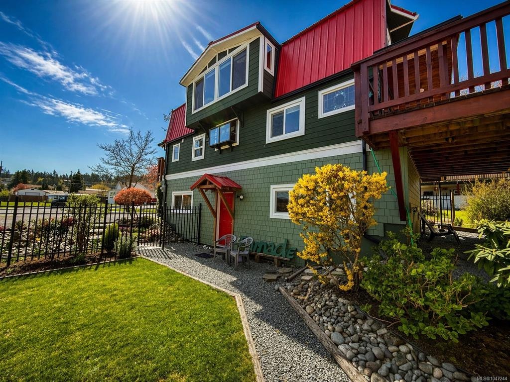1547 Joan Avenue - 4
