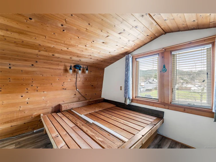1547 Joan Avenue, Crofton, BC, V0R 1R0 - 27