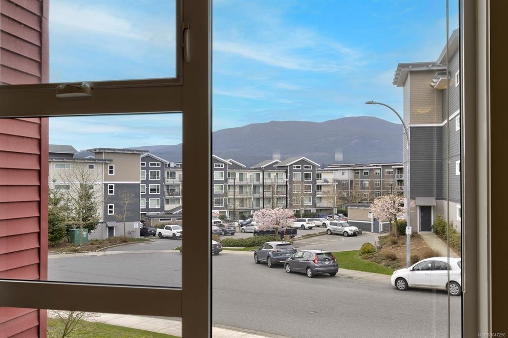 110-1800 Summerhill Place, Nanaimo, BC, V9S 0C7 - 9