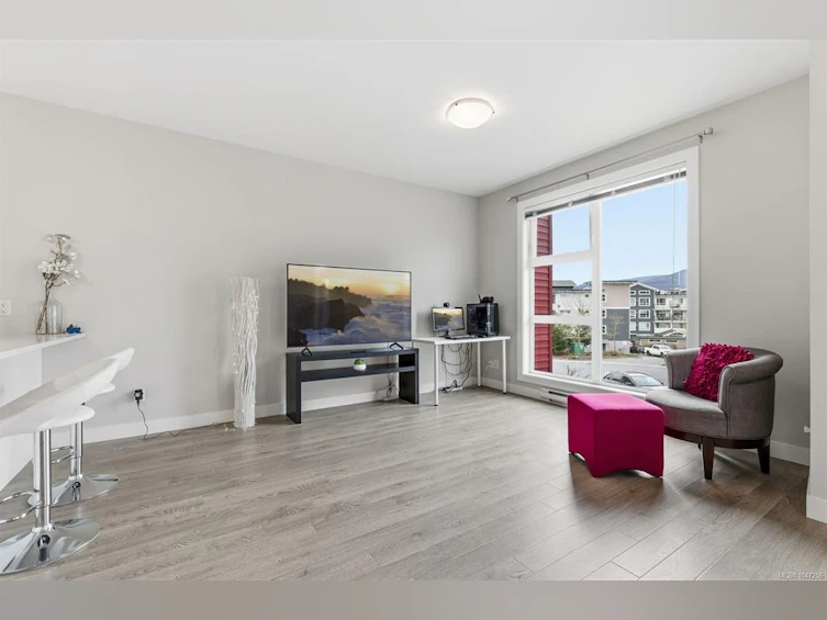 110-1800 Summerhill Place, Nanaimo, BC, V9S 0C7 - 7