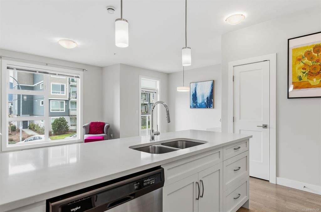 110-1800 Summerhill Place, Nanaimo, BC, V9S 0C7 - 10