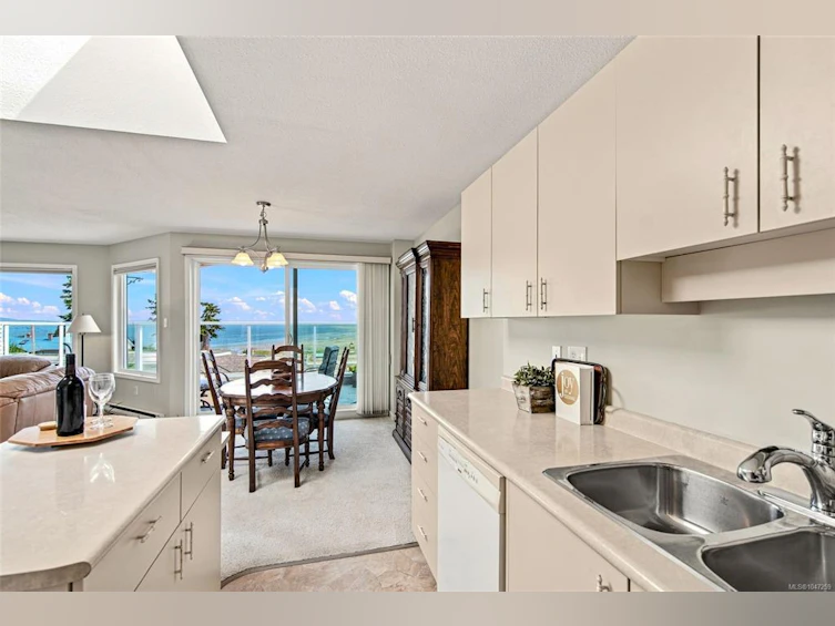 218-330 Dogwood Street, Parksville, BC, V9P 1P7 - 5