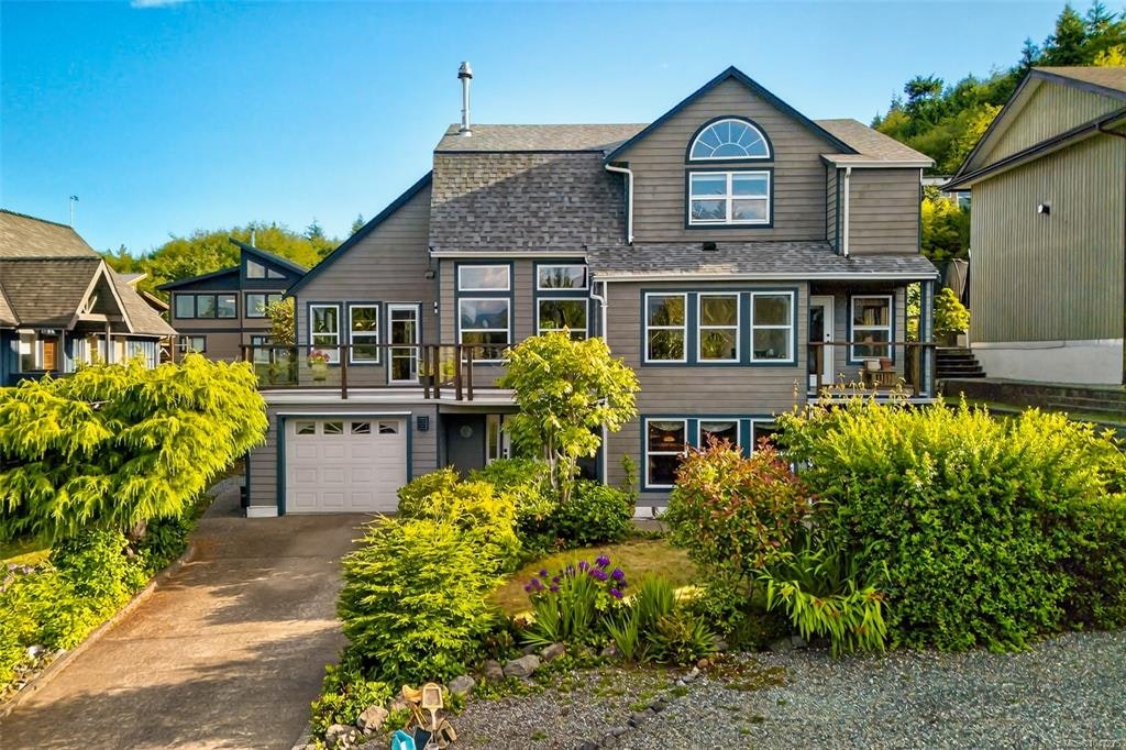 607 Pfeiffer Crescent, Tofino, BC, V0R 2Z0