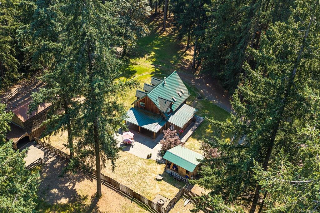 1584 Nurmi Road, Black Creek, BC, V0R 2M0