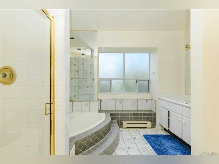 3967 Juan De Fuca Terrace, Saanich, BC, V8N 5W9 - 24
