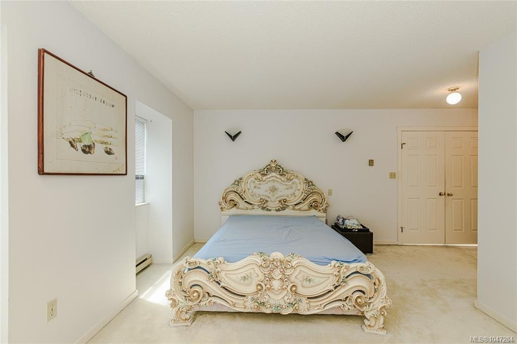 3967 Juan De Fuca Terrace, Saanich, BC, V8N 5W9 - 17