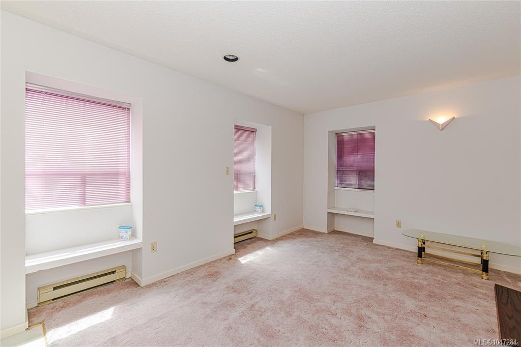 3967 Juan De Fuca Terrace, Saanich, BC, V8N 5W9 - 22