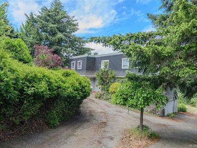 3967 Juan De Fuca Terrace - 4