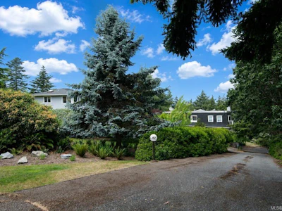 3967 Juan De Fuca Terrace - 3