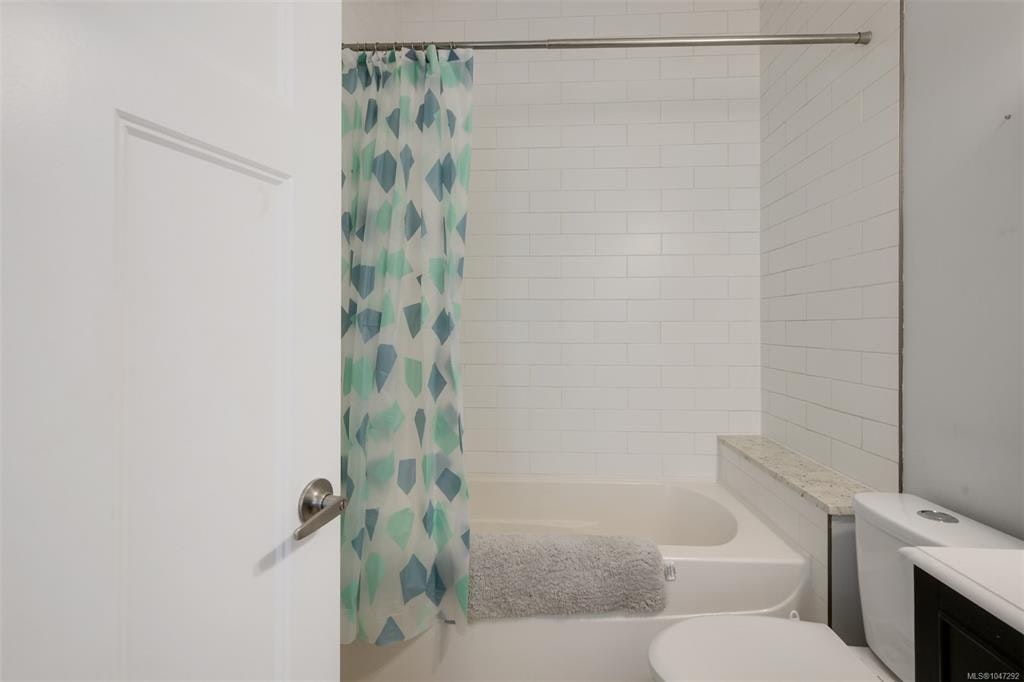 737 Vancouver Street, Victoria, BC, V8V 3V4 - 32