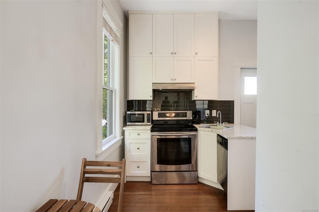 737 Vancouver Street, Victoria, BC, V8V 3V4 - 26