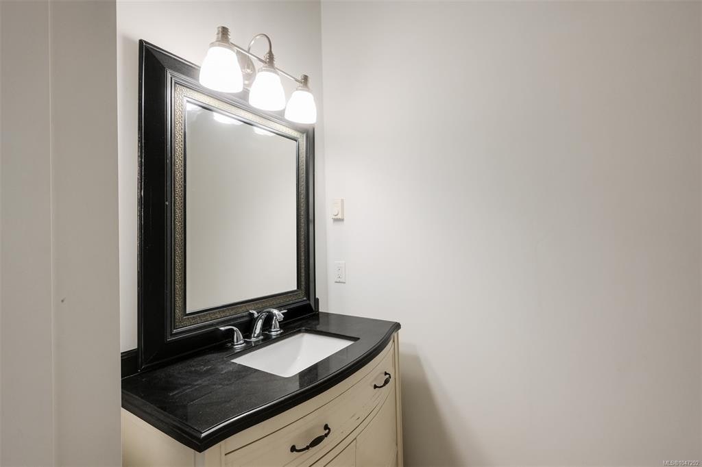 737 Vancouver Street, Victoria, BC, V8V 3V4 - 20