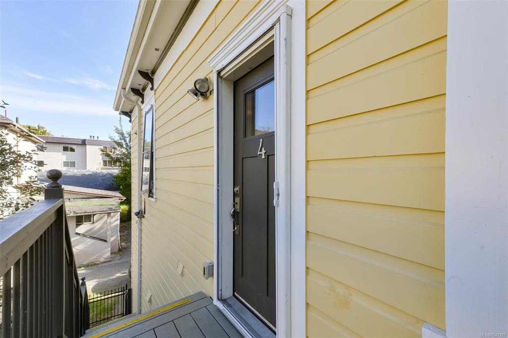 737 Vancouver Street, Victoria, BC, V8V 3V4 - 35