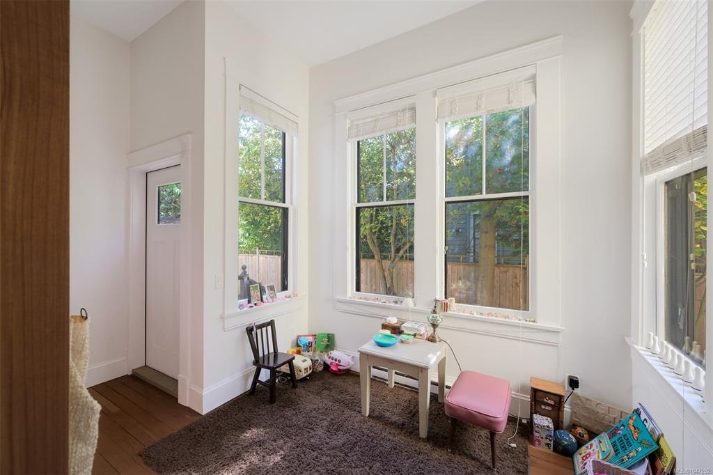 737 Vancouver Street, Victoria, BC, V8V 3V4 - 17