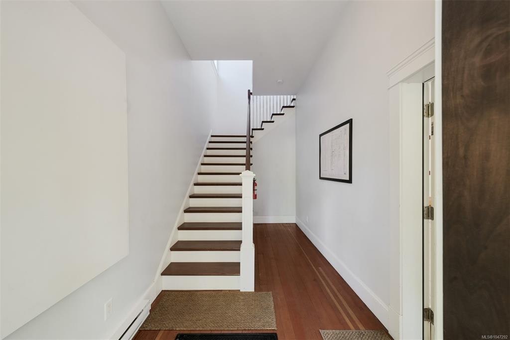 737 Vancouver Street, Victoria, BC, V8V 3V4 - 6