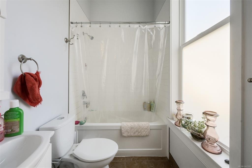 737 Vancouver Street, Victoria, BC, V8V 3V4 - 63