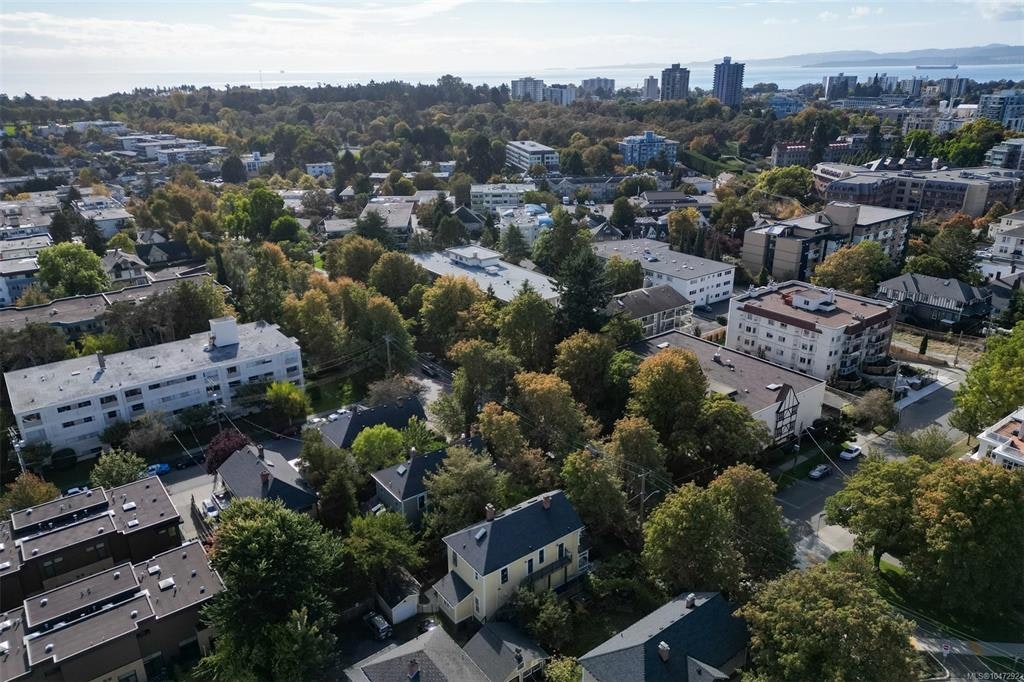 737 Vancouver Street, Victoria, BC, V8V 3V4 - 76