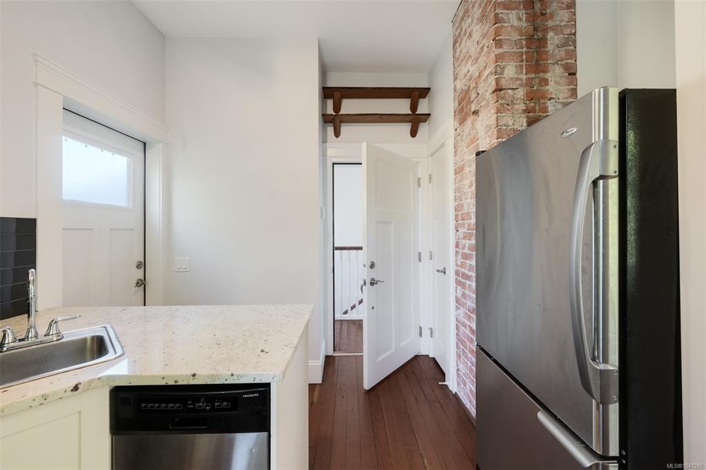 737 Vancouver Street, Victoria, BC, V8V 3V4 - 24
