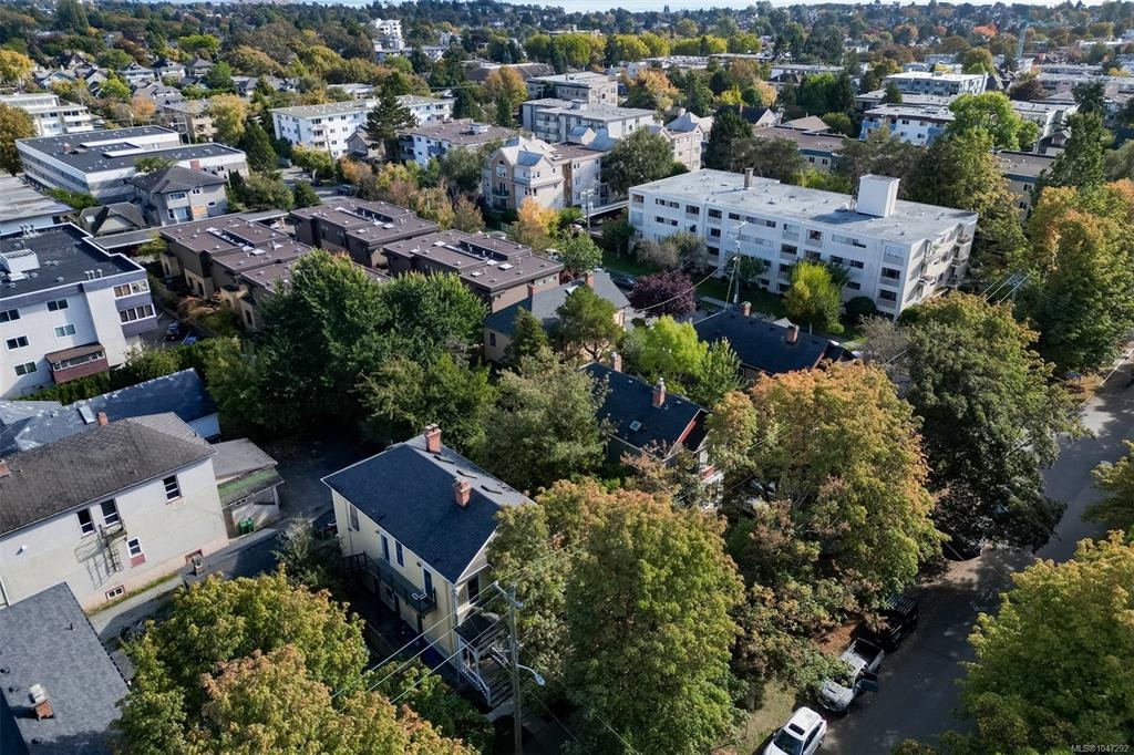 737 Vancouver Street, Victoria, BC, V8V 3V4 - 82