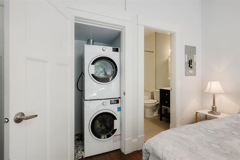 737 Vancouver Street, Victoria, BC, V8V 3V4 - 33