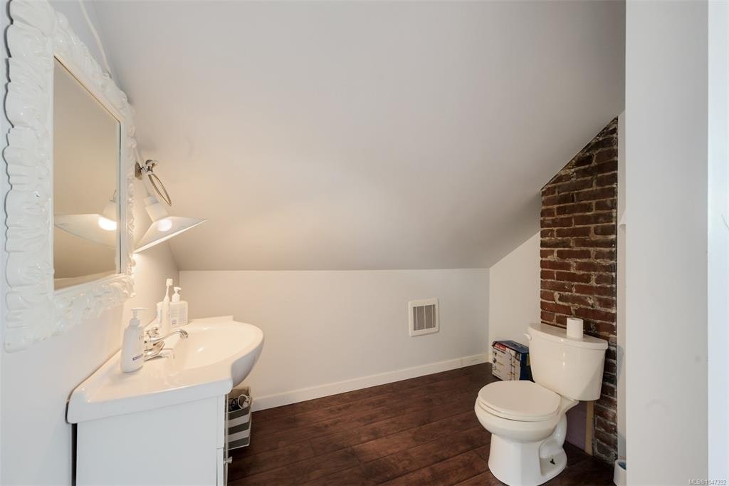 737 Vancouver Street, Victoria, BC, V8V 3V4 - 47