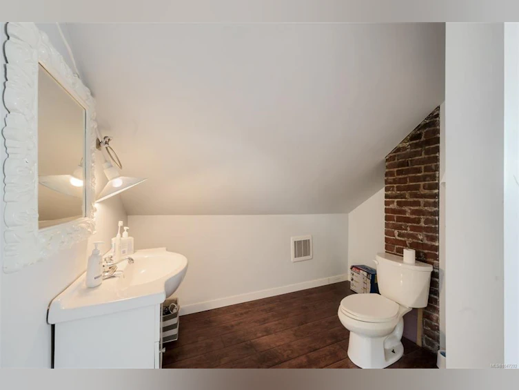 737 Vancouver Street, Victoria, BC, V8V 3V4 - 47