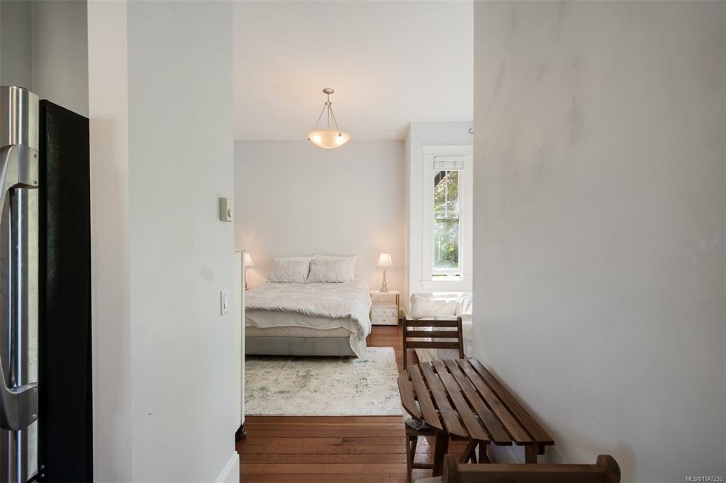 737 Vancouver Street, Victoria, BC, V8V 3V4 - 27