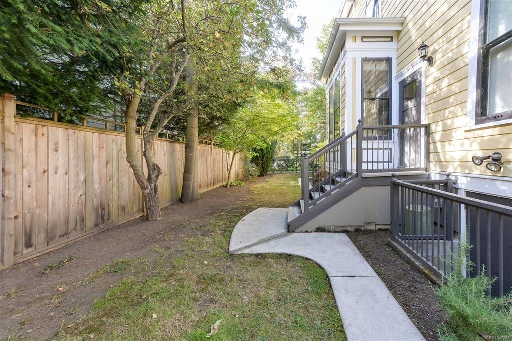 737 Vancouver Street, Victoria, BC, V8V 3V4 - 53