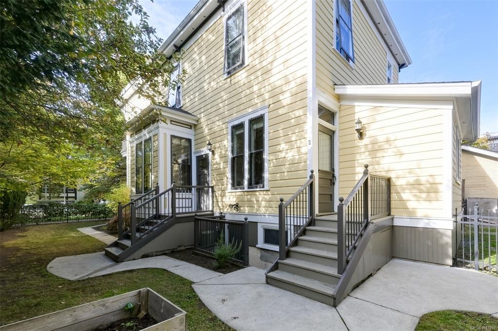 737 Vancouver Street, Victoria, BC, V8V 3V4 - 70