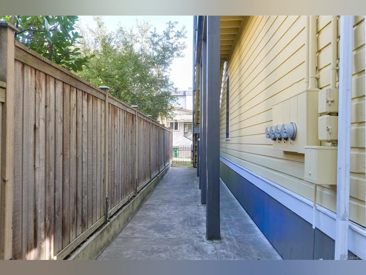 737 Vancouver Street, Victoria, BC, V8V 3V4 - 72