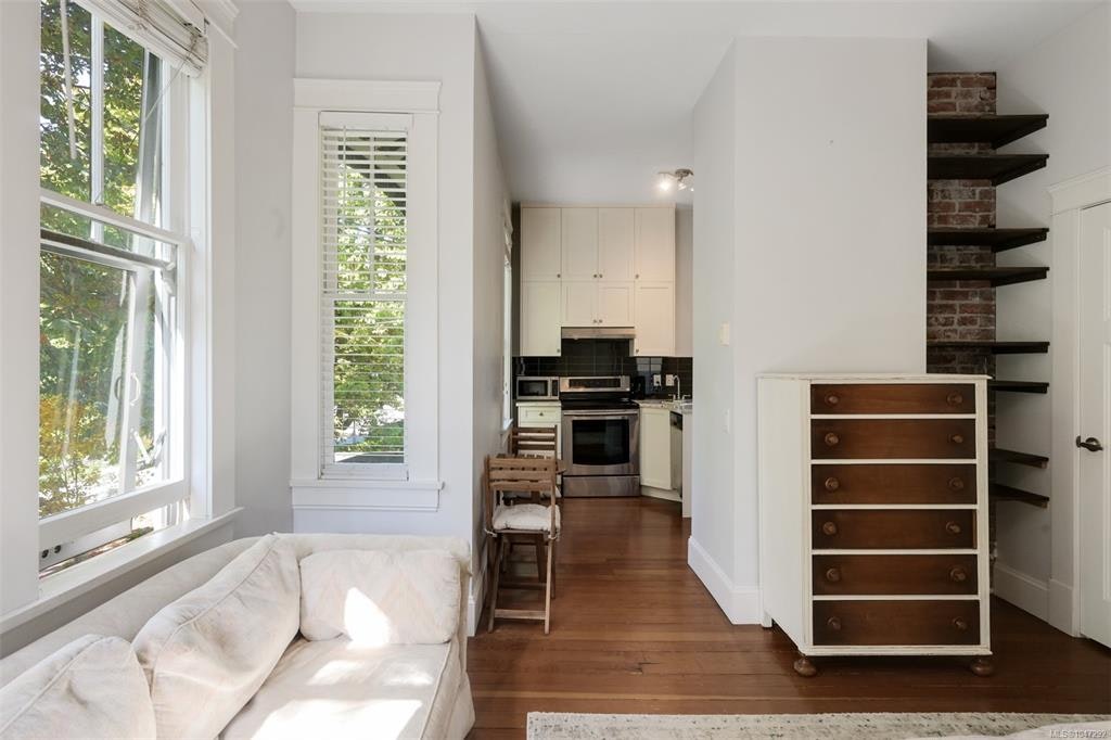 737 Vancouver Street, Victoria, BC, V8V 3V4 - 29