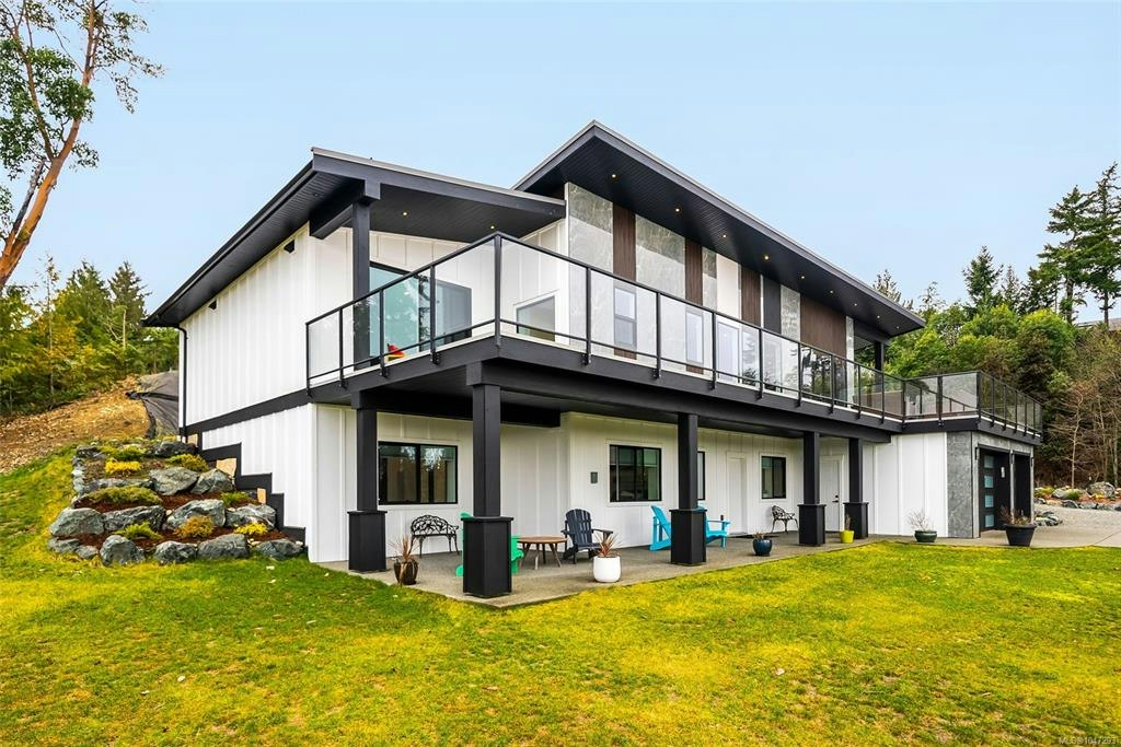 1704 Warn Way, Qualicum Beach, BC, V9K 2S3 - 42