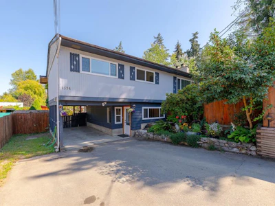 1574 Macmillan Road - 2