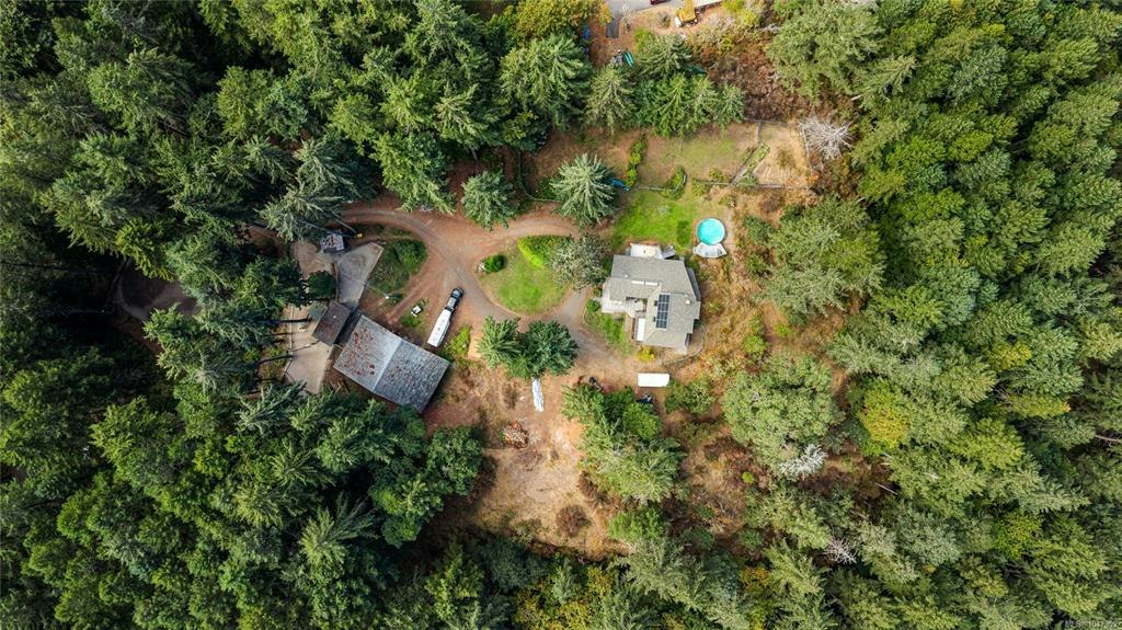 6101 Castlerock Road, Saanich, BC, V9E 2G5