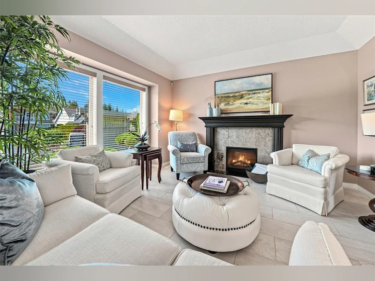 1709 Admiral Tryon Boulevard, French Creek, BC, V9P 1Y1 - 3