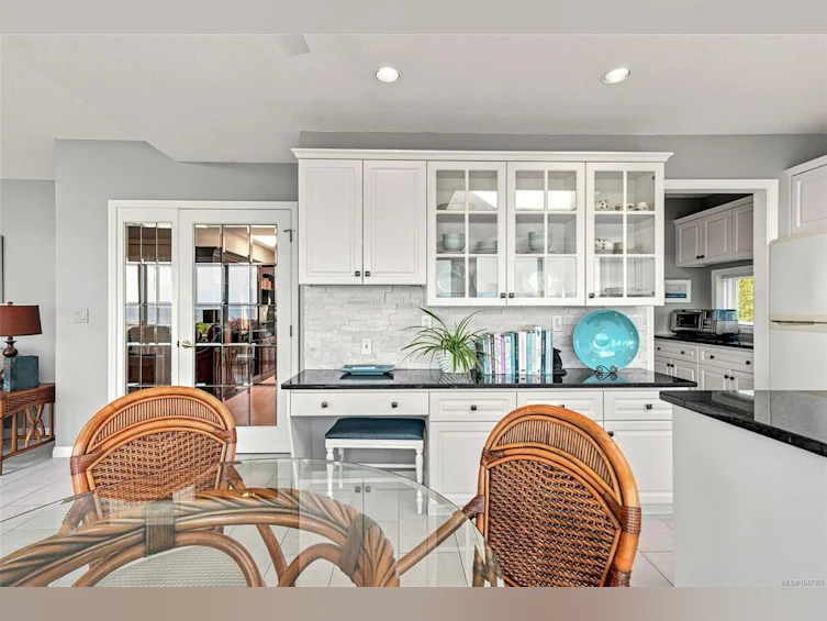 1709 Admiral Tryon Boulevard, French Creek, BC, V9P 1Y1 - 27