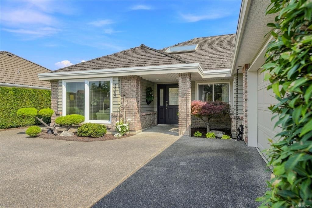 1709 Admiral Tryon Boulevard, French Creek, BC, V9P 1Y1 - 17