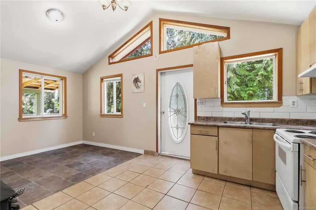 821 Seedtree Road, Sooke, BC, V9Z 1C2 - 6