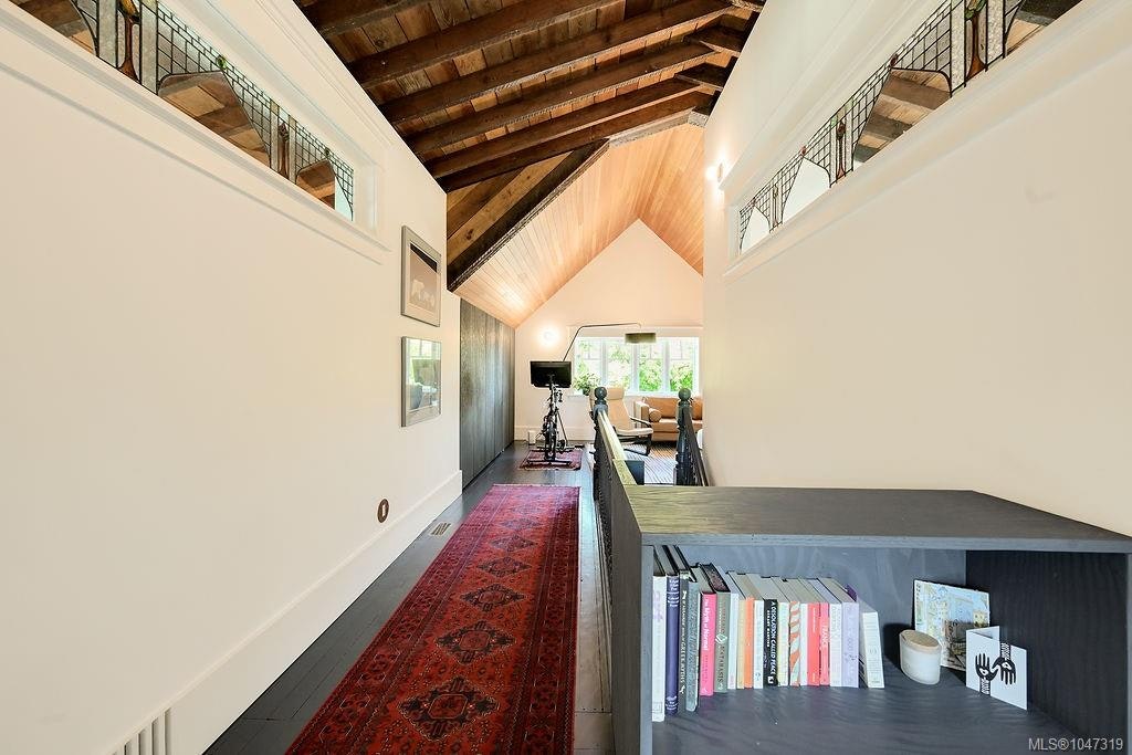 2654 Fernwood Road, Victoria, BC, V8T 3A2 - 46
