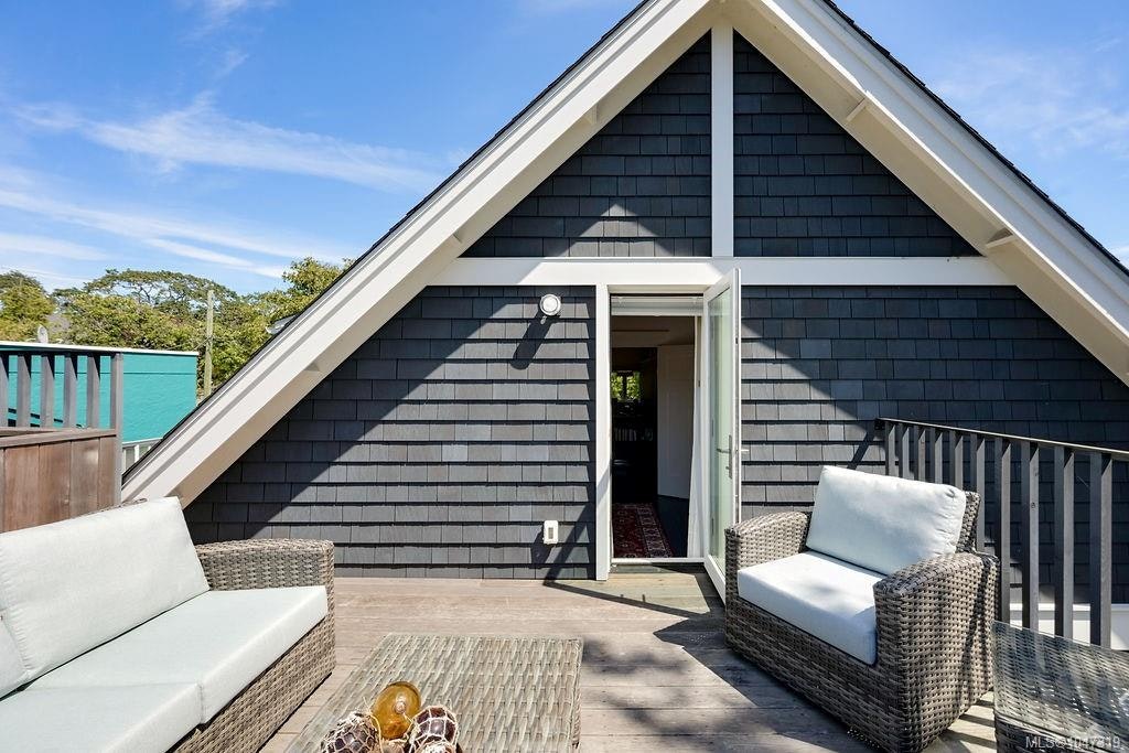 2654 Fernwood Road, Victoria, BC, V8T 3A2 - 57