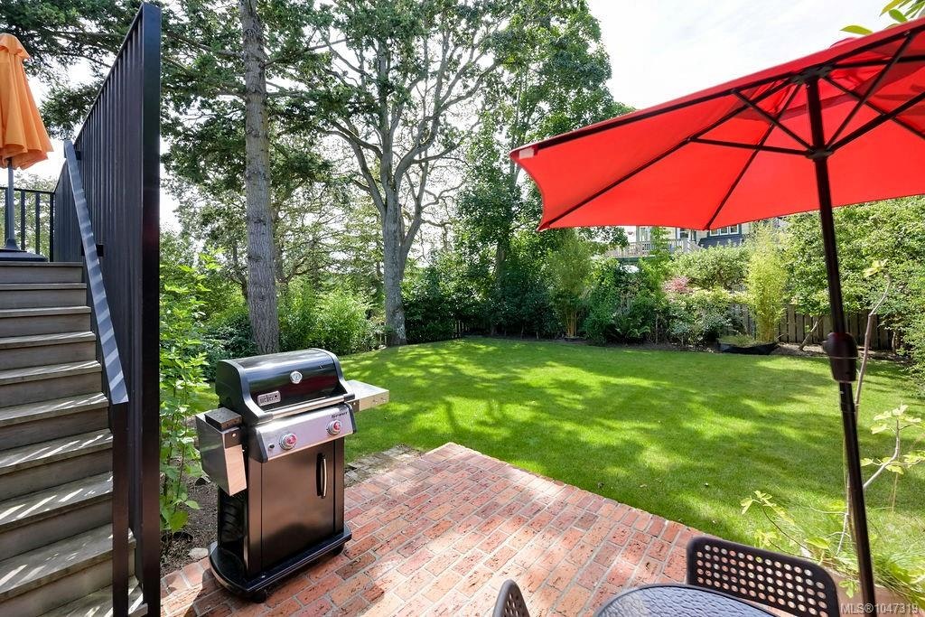 2654 Fernwood Road, Victoria, BC, V8T 3A2 - 67