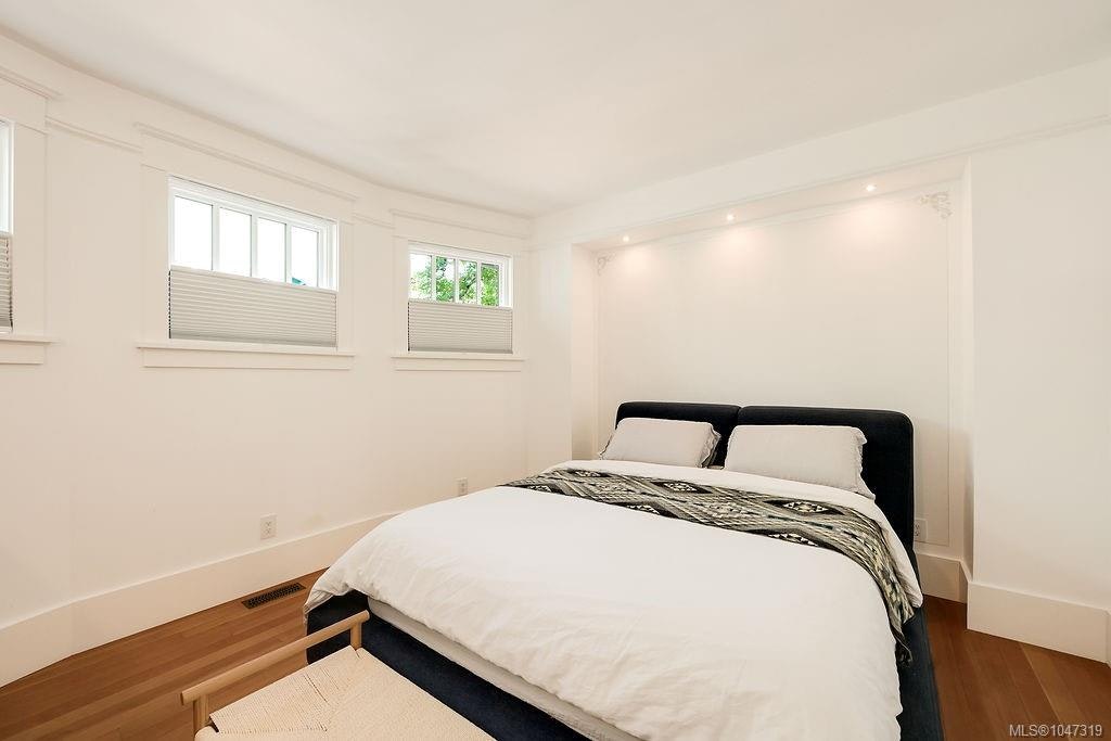 2654 Fernwood Road, Victoria, BC, V8T 3A2 - 34