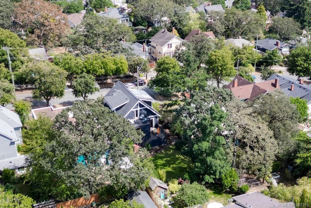 2654 Fernwood Road, Victoria, BC, V8T 3A2 - 78