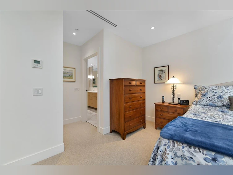 406-5388 Hill Rise Terrace, Saanich, BC, V8Y 3K2 - 31